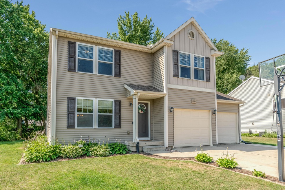 3215_Quarry_Ridge_Ct_01