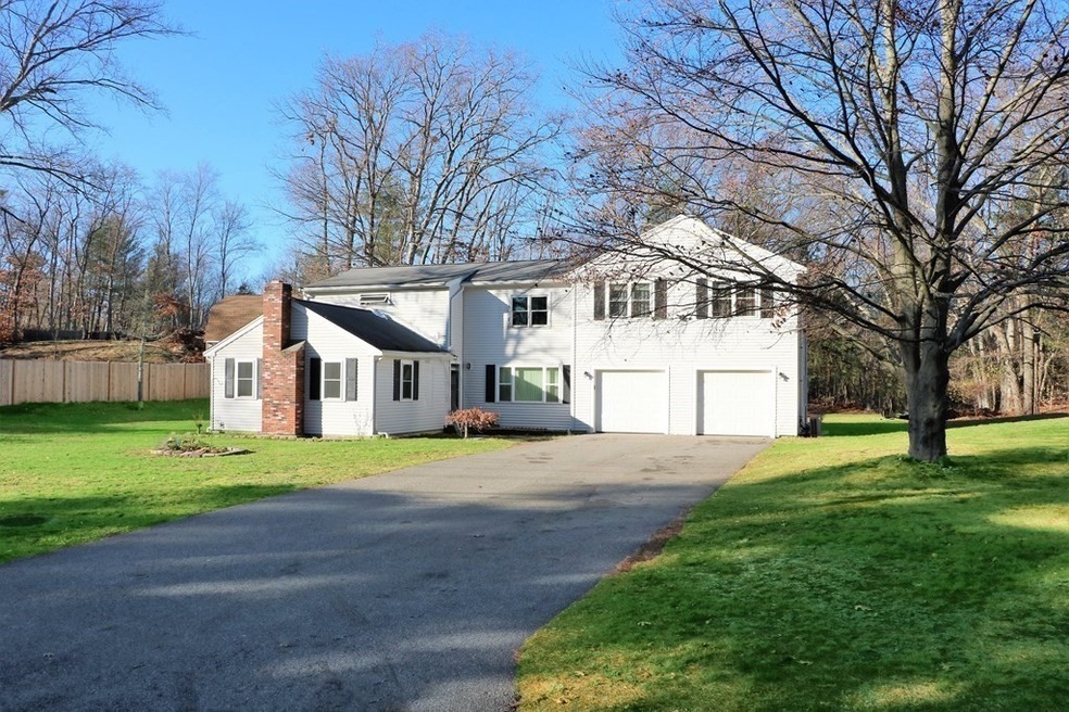 216 Forest St, Rockland, MA 02370 - photo 1