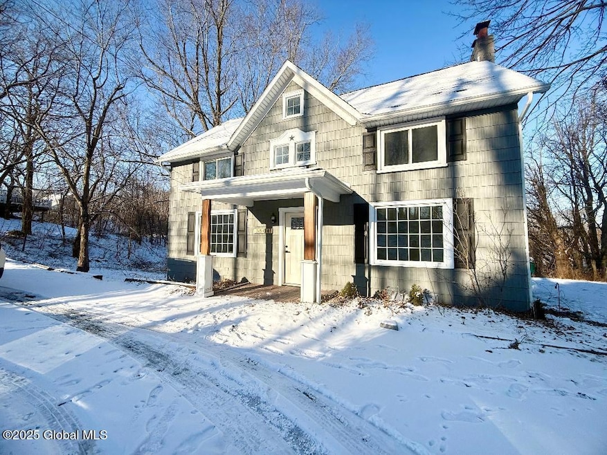 3504 Rosendale Rd