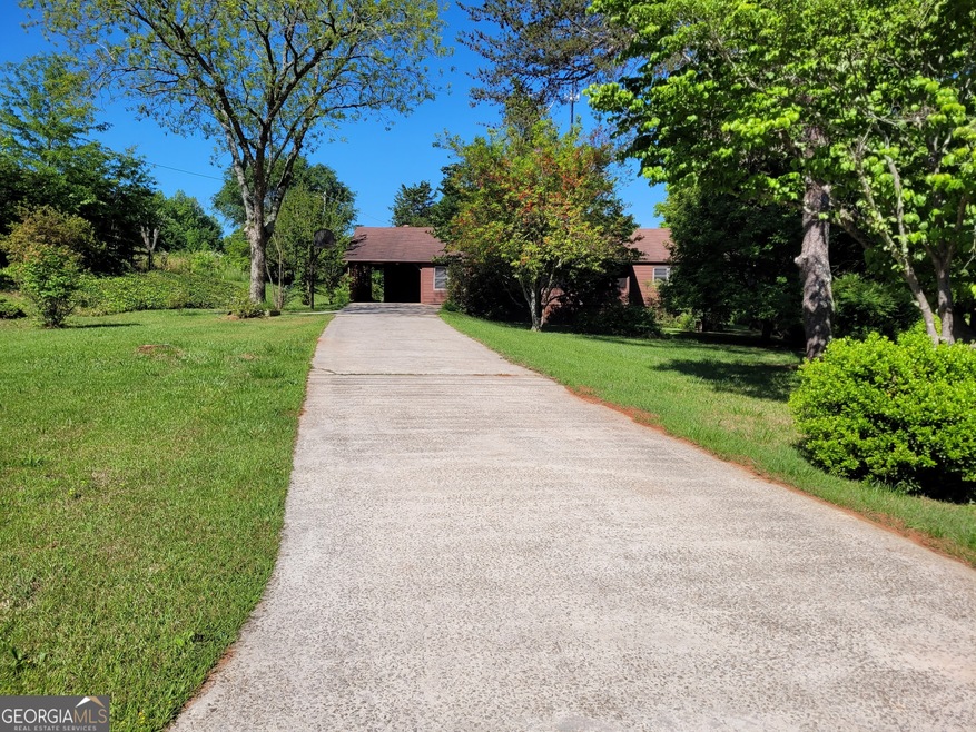 371 Red Hollow Rd, Martin, GA 30557 - photo 1