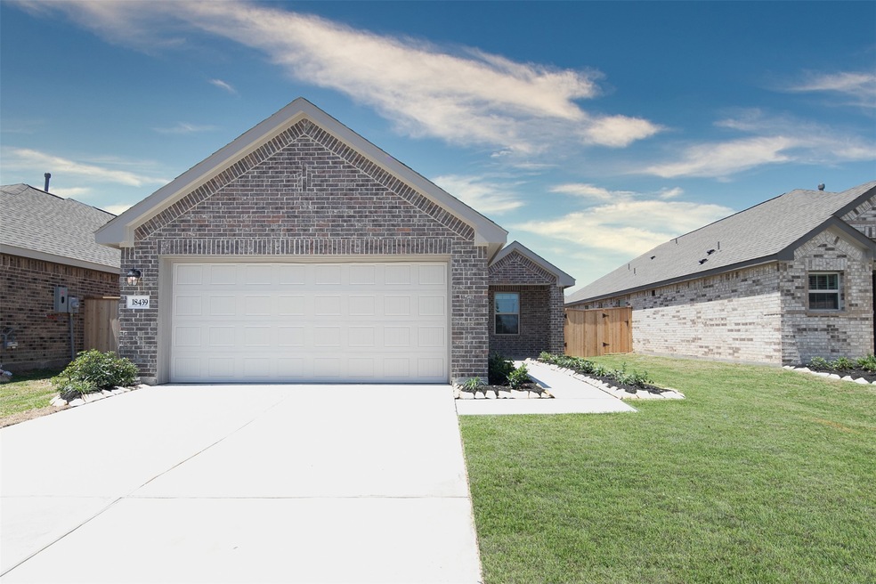 18439 Cobalt Cove Ln, Hockley, TX 77447 - photo 1