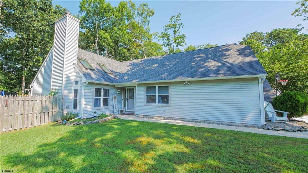 725 Falcon Crest Ct, Galloway, NJ 08205 - photo 1