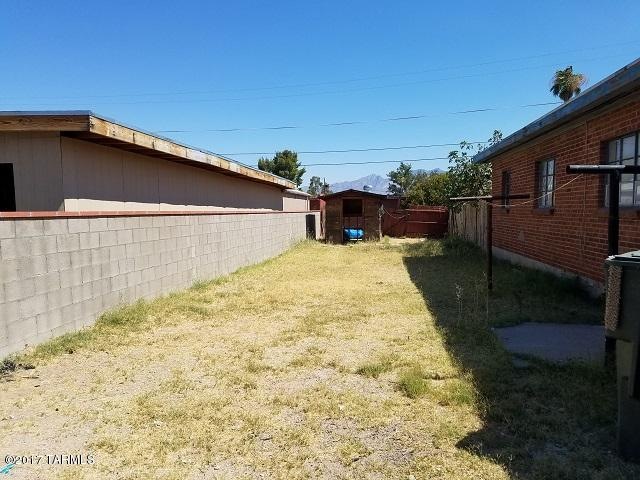 4609 E Montecito St, Tucson, AZ 85711 - photo 1