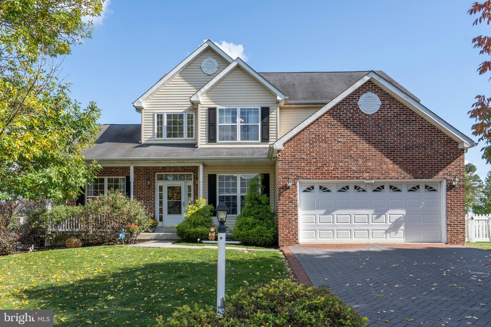 2304 Sienna Dr, Norristown, PA 19401 - photo 1