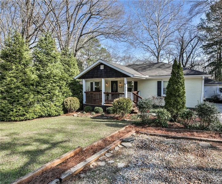 Welcome to 1292 Conway Rd! This move-in ready 3 be