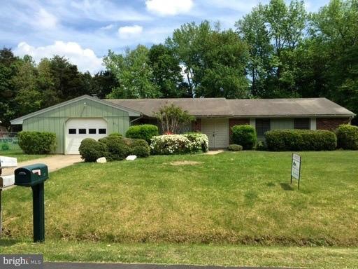 817 Barkley Dr, Fredericksburg, VA 22407 - photo 1