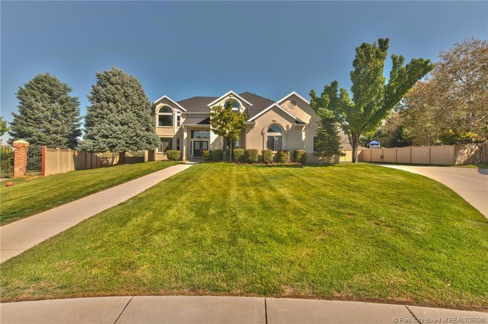 2293 E High Ridge Ln, Sandy, UT 84092 - photo 1