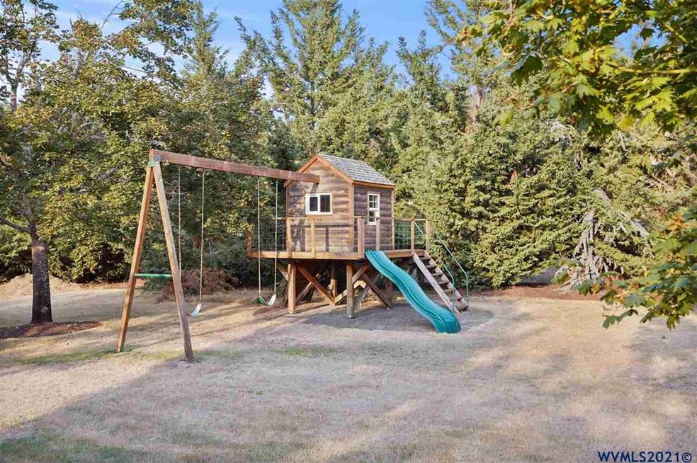 4182 Mountain View Rd, Silverton, OR 97381 - photo 1