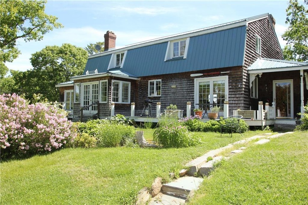 21 S Dyers Cove Rd, Harpswell, ME 04079 - photo 1