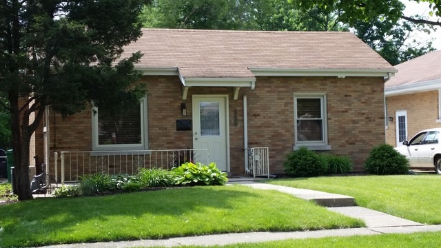 1420 Suffolk Ave, Westchester, IL 60154 - photo 1