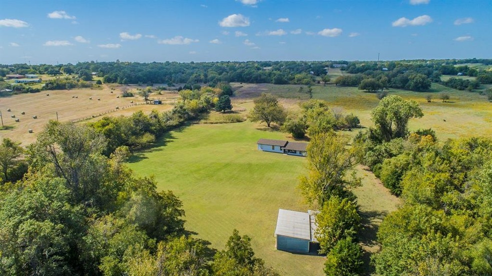 2109 N Fm 51, Weatherford, TX 76085 - photo 1