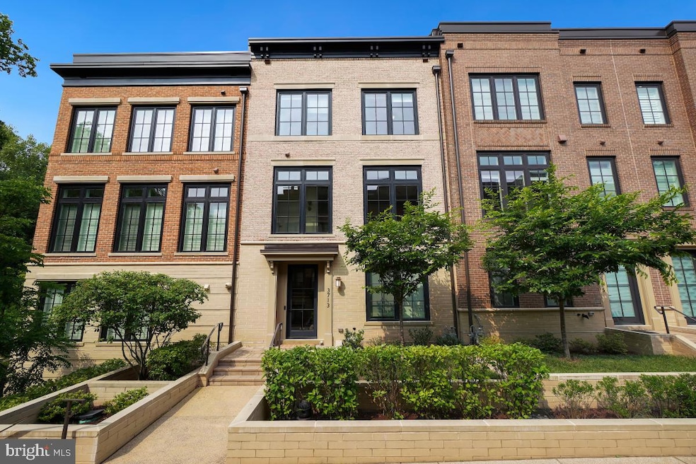 3713 Chevy Chase Lake Dr, Chevy Chase, MD 20815 - photo 1