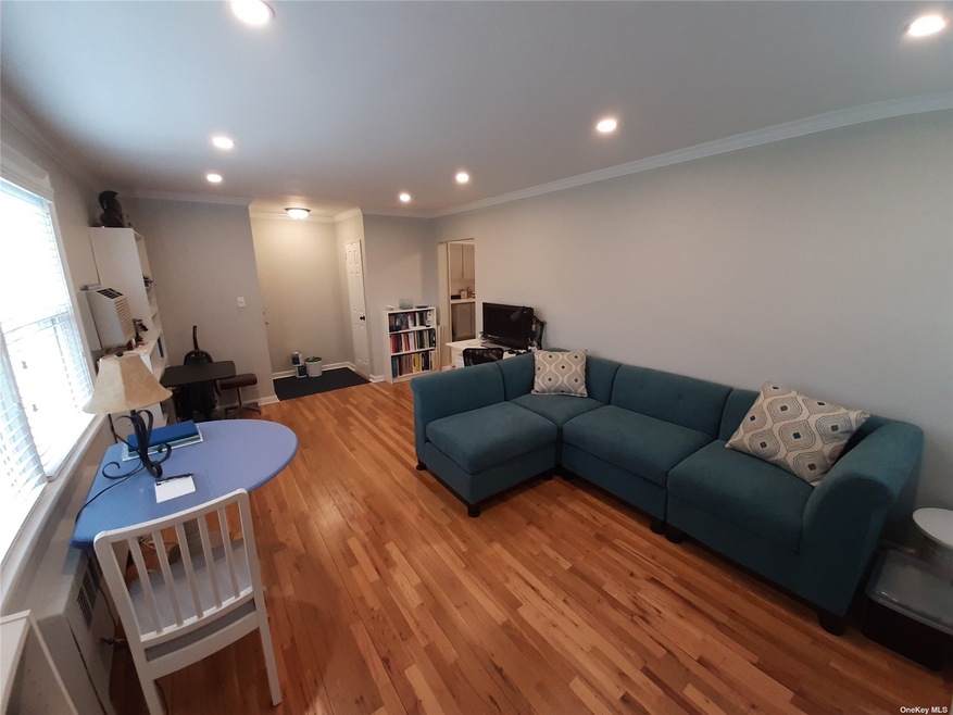 251-29 71st Rd unit 48a, Jamaica, NY 11426 - photo 1