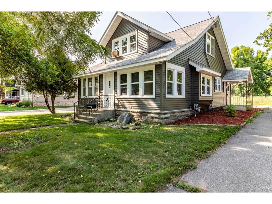 99 2nd St N Cold Spring MN 56320-18