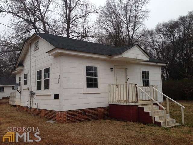 128 E Kimball St, Winder, GA 30680 - photo 1