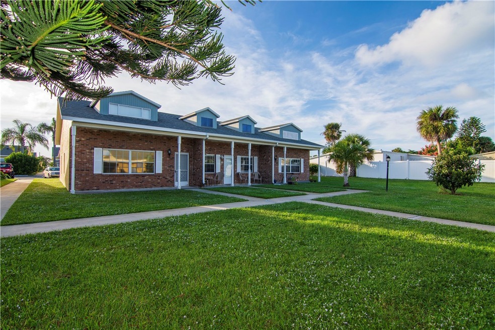 Middle Unit D5 .... steps from the heated pool