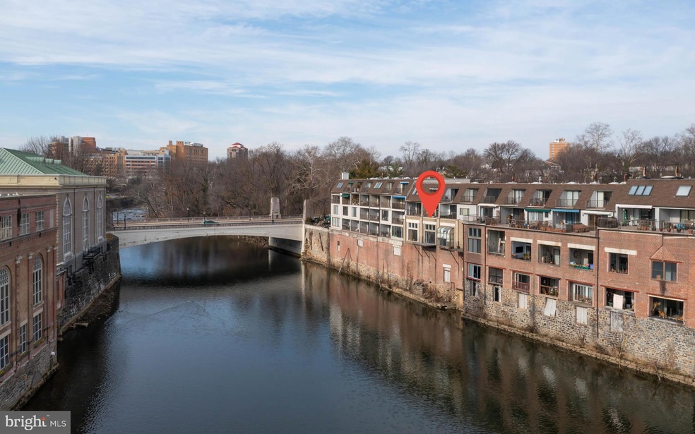 1880 Superfine Ln unit 16, Wilmington, DE 19802 - photo 1