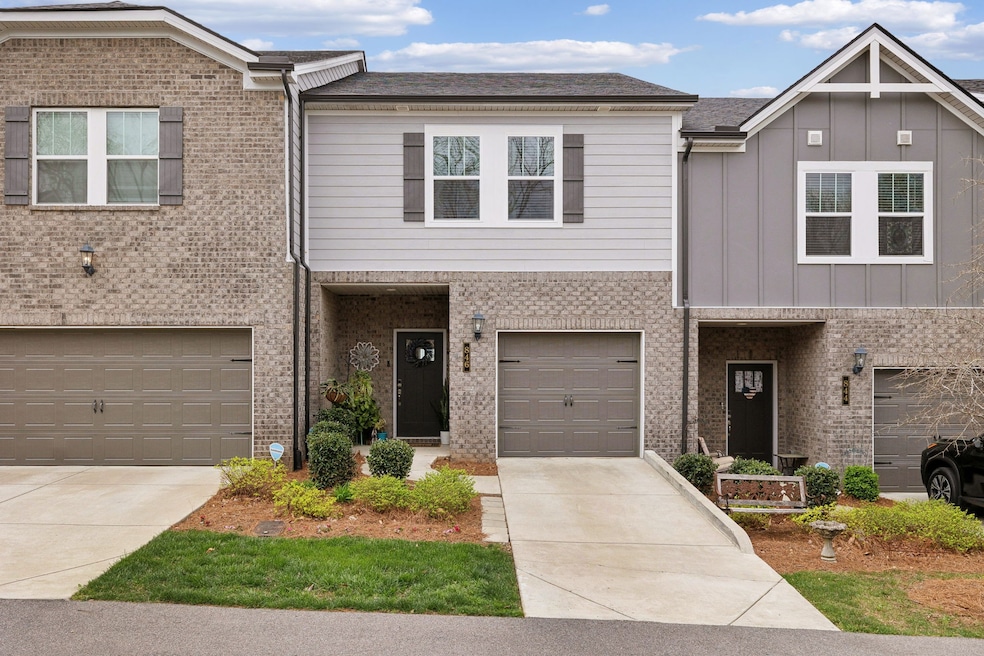 846 Longleaf Ln, Columbia, TN 38401 - photo 1