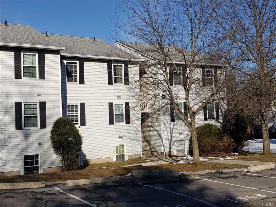 15 Lexington Hill unit 5, Harriman, NY 10926 - photo 1