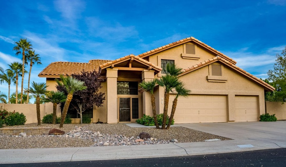 1039 S Cape Ct, Gilbert, AZ 85233 - photo 1