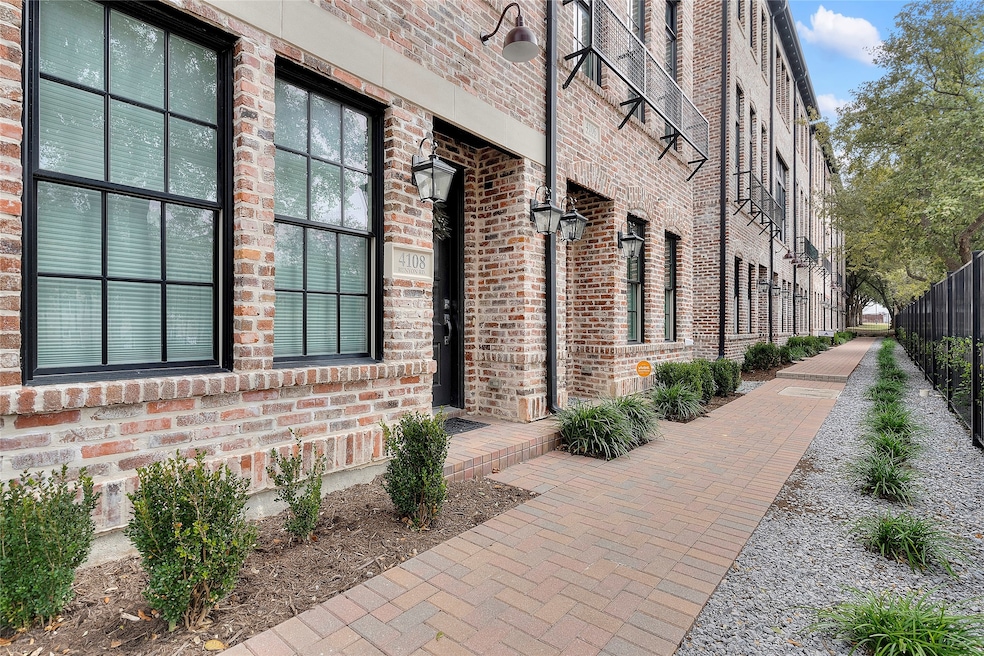 Sold • Co-Listing Agent