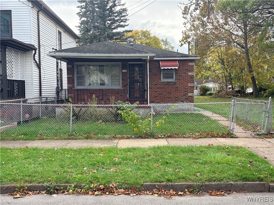 1923 Cudaback Ave, Niagara Falls, NY 14303 - photo 1