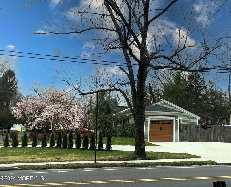 102 Amelia Cir, Little Silver, NJ 07739 - photo 1