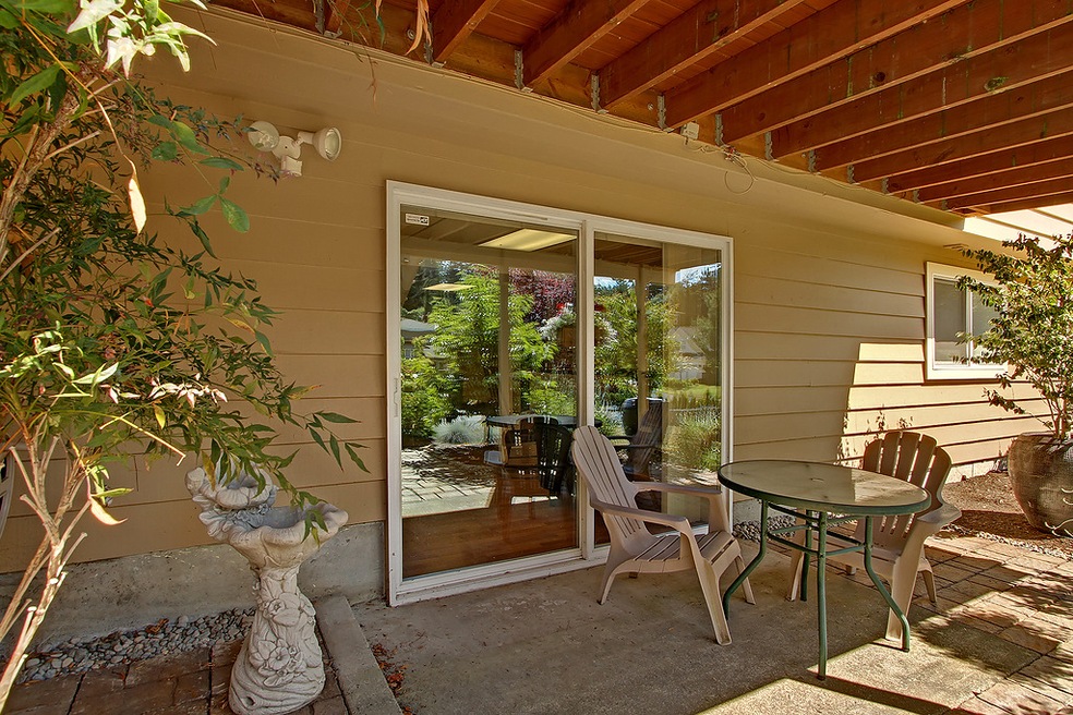 20417 88th Ave W, Edmonds, WA 98026 - photo 1