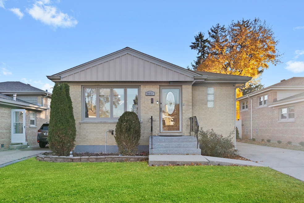 8653 N Merrill St, Niles, IL 60714 - photo 1