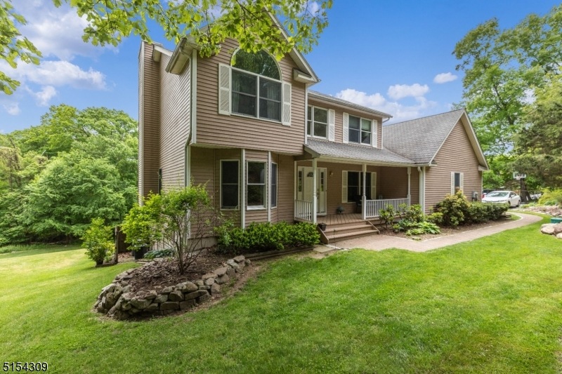 5 Hidden Hills Rd, Oak Ridge, NJ 07438 - photo 1