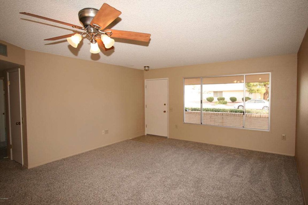 SPACIOUS LIVING ROOM!