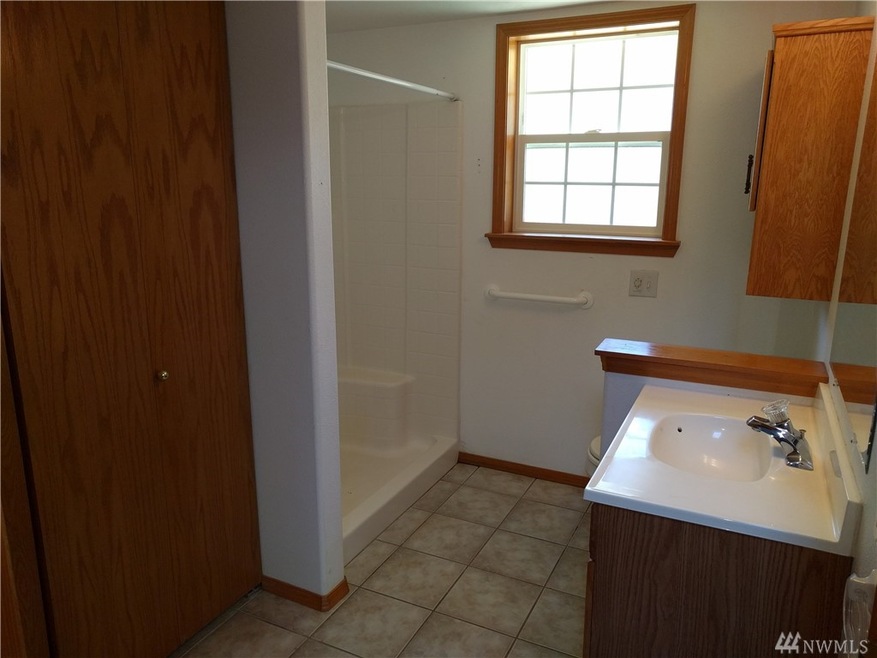 15625 92nd Way SE, Yelm, WA 98597 - photo 1