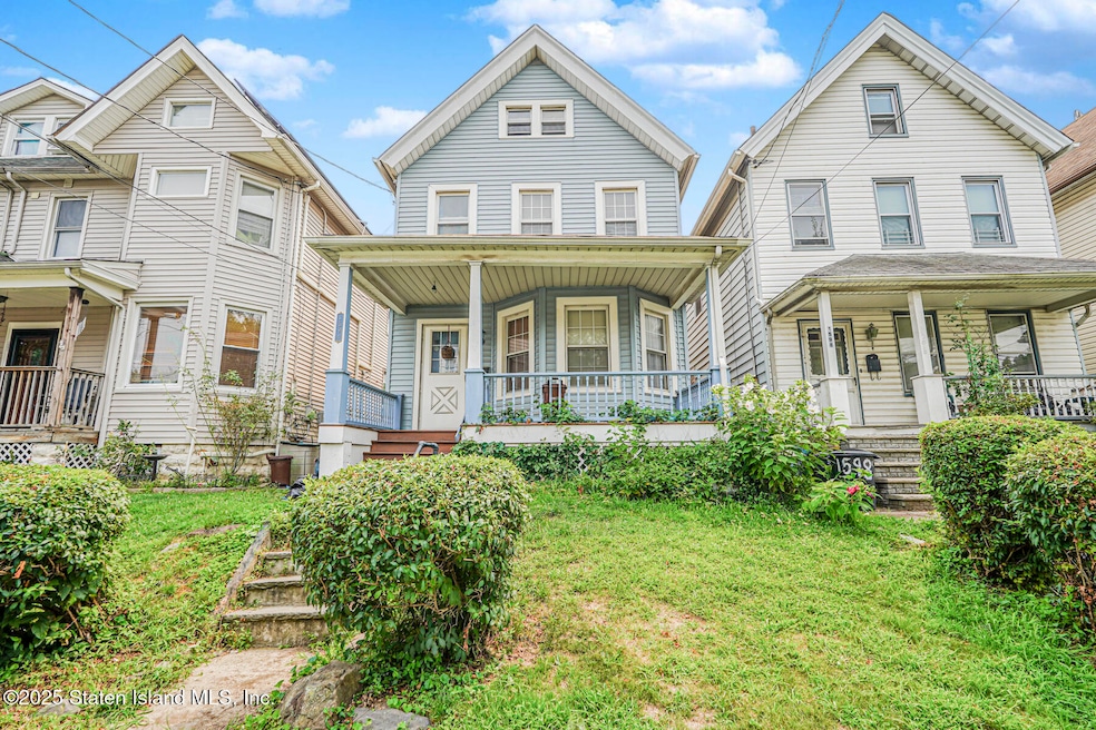 Pending $479,000 • Co-Listing Agent