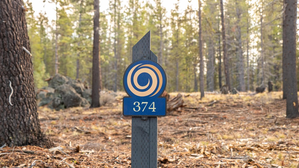 Lot 374 Marker