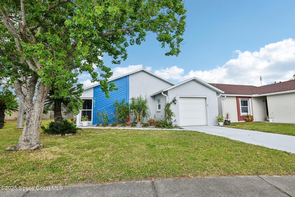 2-web-or-mls-Tree Line Blvd-0705-002