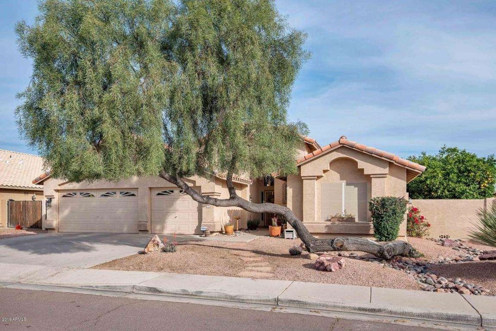 1214 W Courtney Ln Tempe AZ-large-001-3-