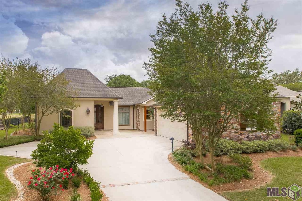 6198 Tezcuco Ct, Gonzales, LA 70737 - photo 1