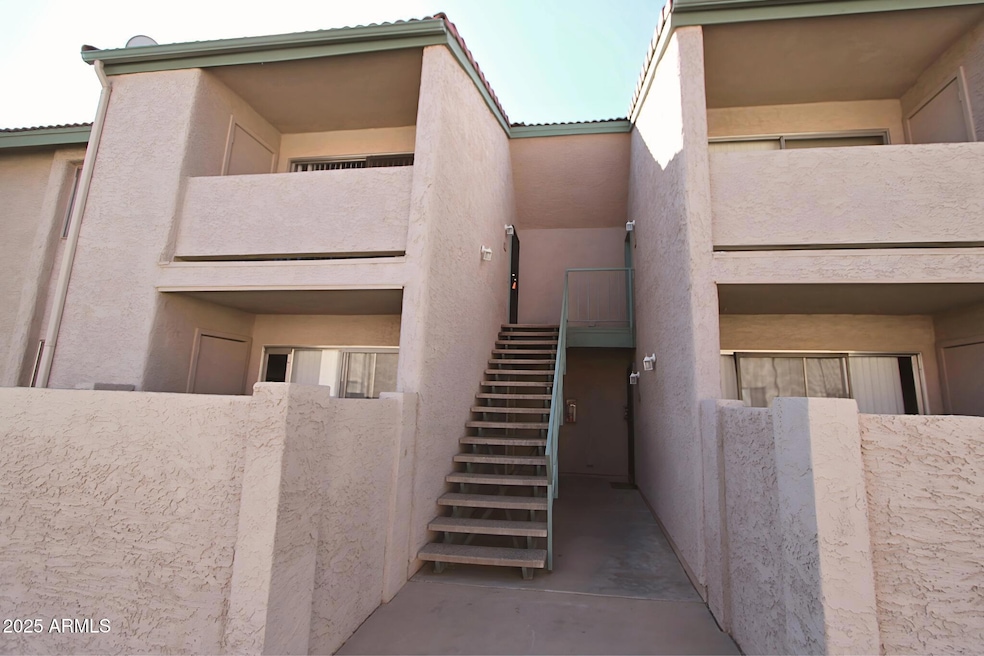623 W Guadalupe Rd unit 261, Mesa, AZ 85210 - photo 1