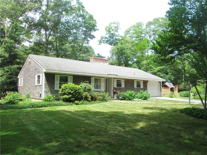 72 Benefit Rd, Wakefield, RI 02879 - photo 1
