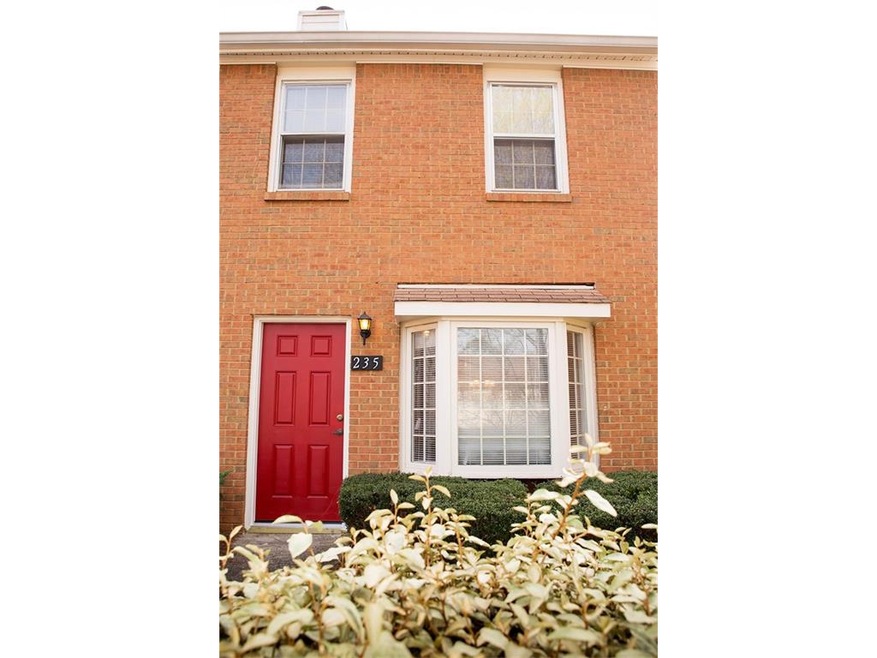 235 Chads Ford Way unit 4B, Roswell, GA 30076 - photo 1