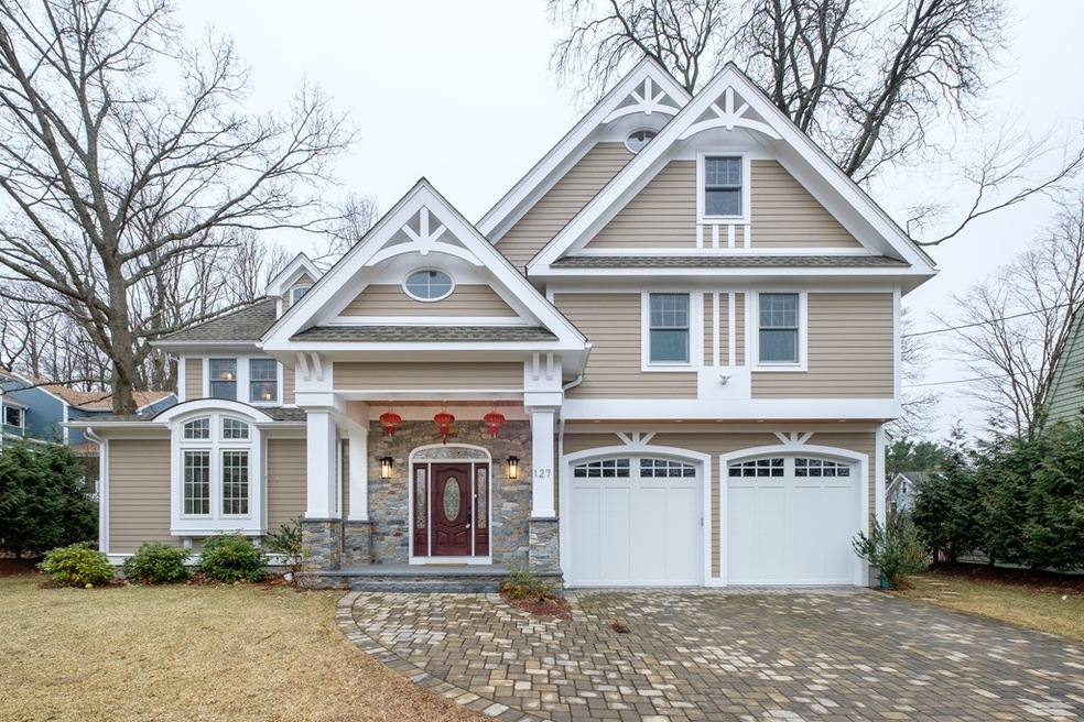 127 Cornell St, Newton Lower Falls, MA 02462 - photo 1