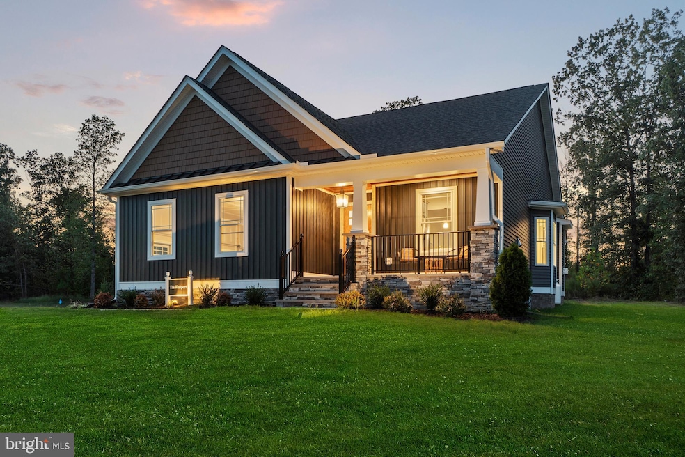 113 Logan Way, Tappahannock, VA 22560 - photo 1