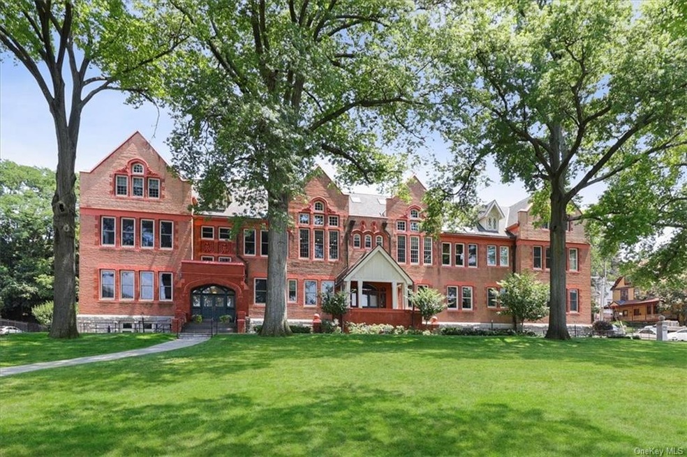 18 N Broadway unit 407, Tarrytown, NY 10591 - photo 1