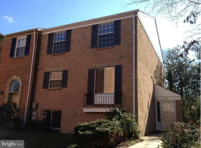 10691 High Beam Ct, Columbia, MD 21044 - photo 1