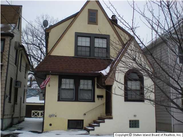 244 Dubois Ave, Staten Island, NY 10310 - photo 1