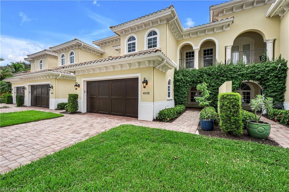 Welcome to 4819 West Blvd. Ct.