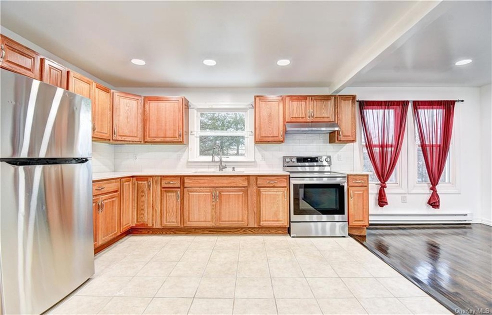 19 Lake Ave, Monroe, NY 10950 - photo 1