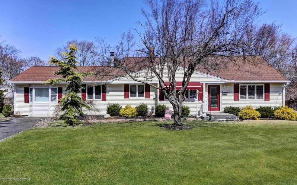 10 Orchard Ave E, Holmdel, NJ 07733 - photo 1