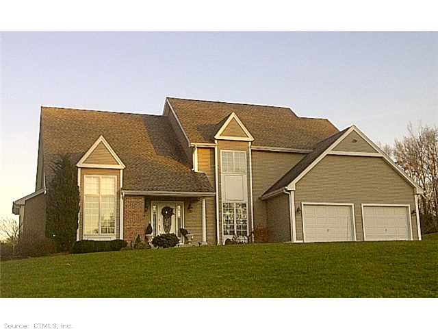 1 Jonathan Dr, Ellington, CT 06029 - photo 1