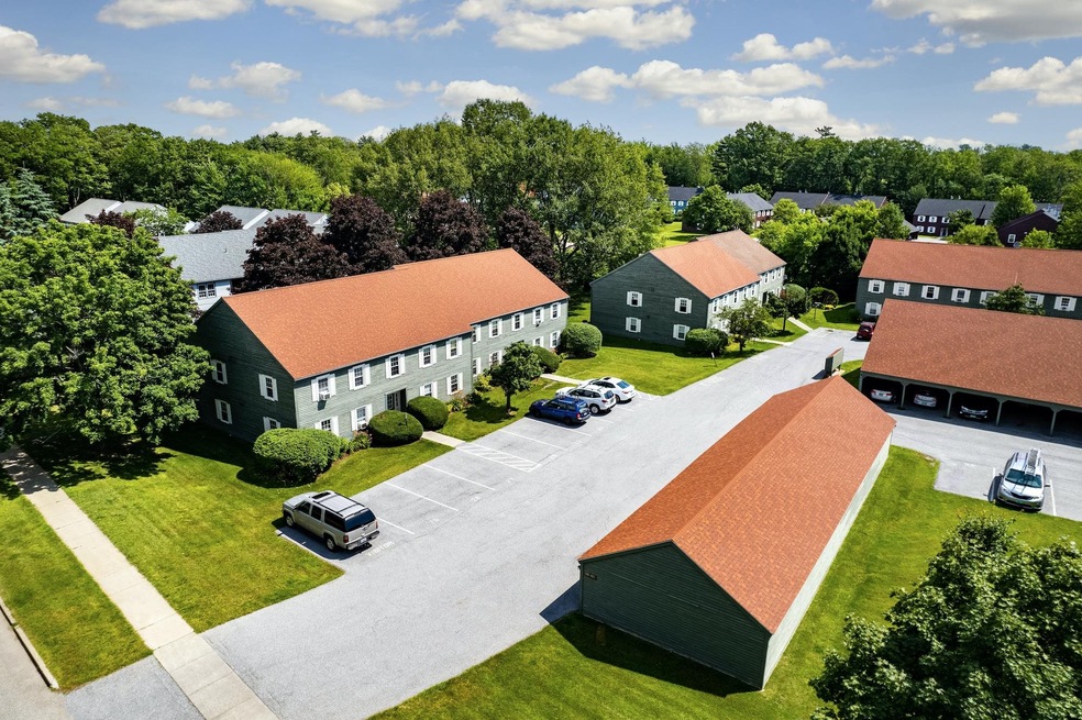 26 Twin Oaks Terrace unit 26, South Burlington, VT 05403 - photo 1